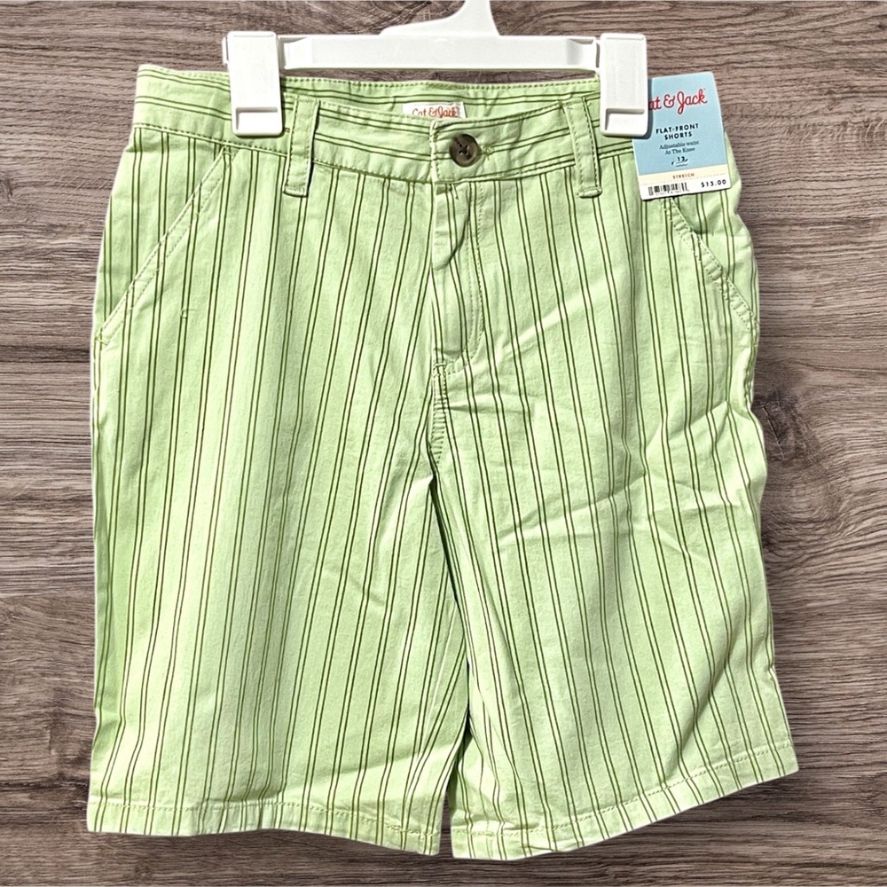New boys Cat & Jack green stripe knee high shorts with stretch - Picture 2 of 5